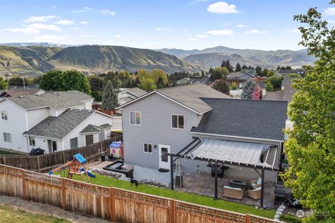 A home in East Wenatchee