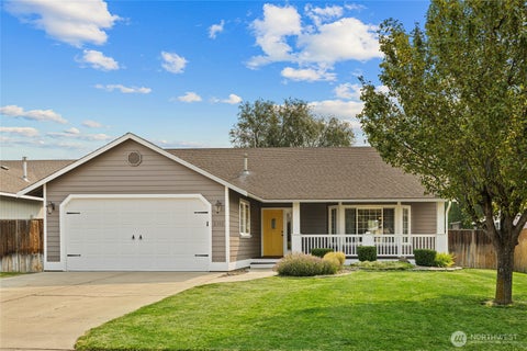 Photo of 2302 N Ellington Street, Ellensburg, WA 98926 (MLS # 2565934)