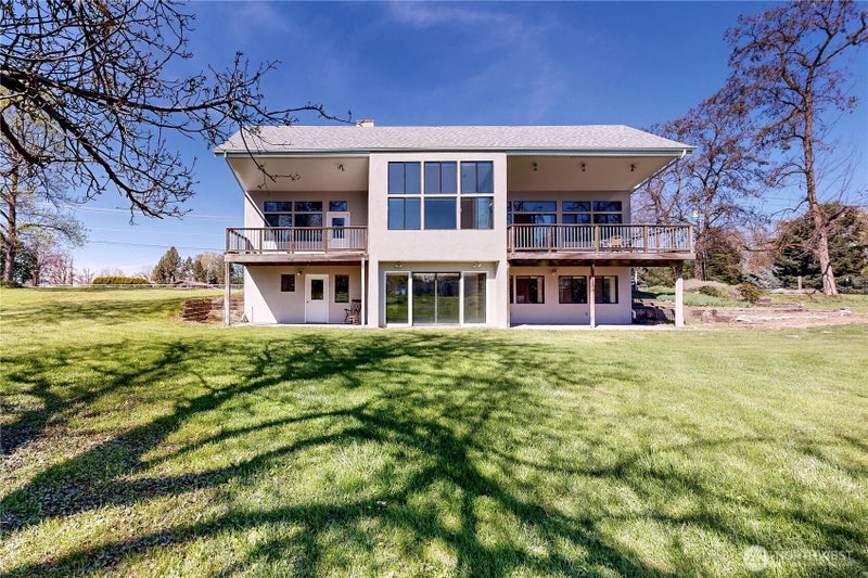 457 Prospect Avenue