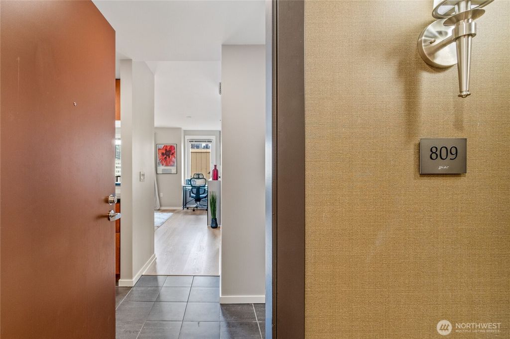 Photo of 2721 1st Avenue #809, Seattle, WA 98121 (MLS # 2553727)