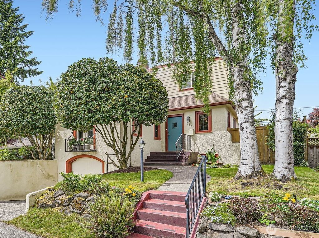Photo of 2523 Royal Court E, Seattle, WA 98112 (MLS # 2371056)