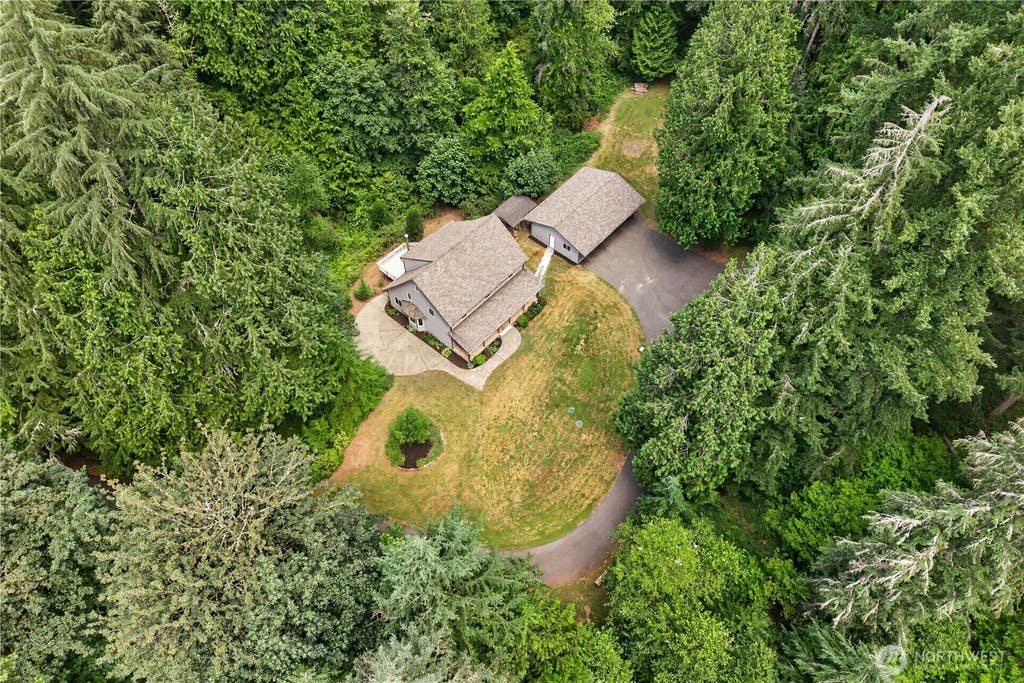 Photo of 17432 Issaquah Hobart Road SE, Issaquah, WA 98027 (MLS # 2562373)