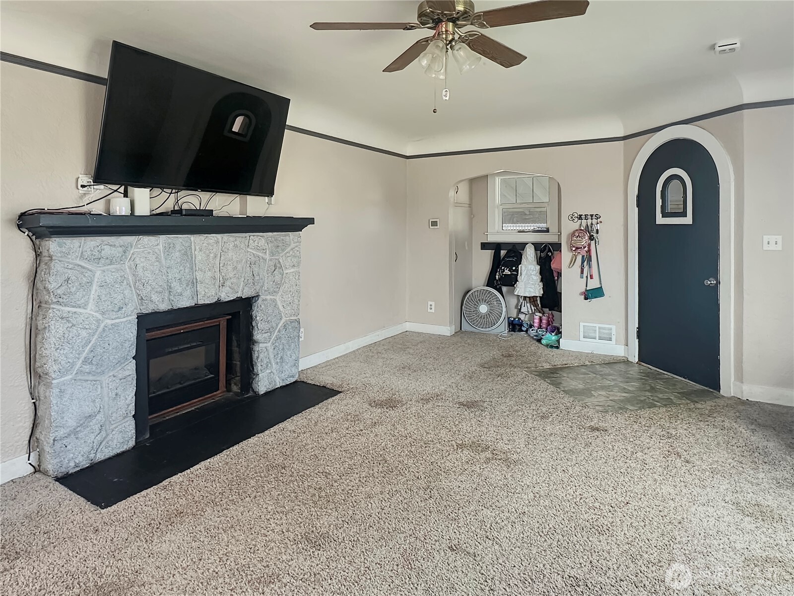 303 N 3rd Street
