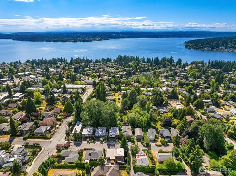 Photo of 1808 2nd Street, Kirkland, WA 98033 (MLS # 2449594)