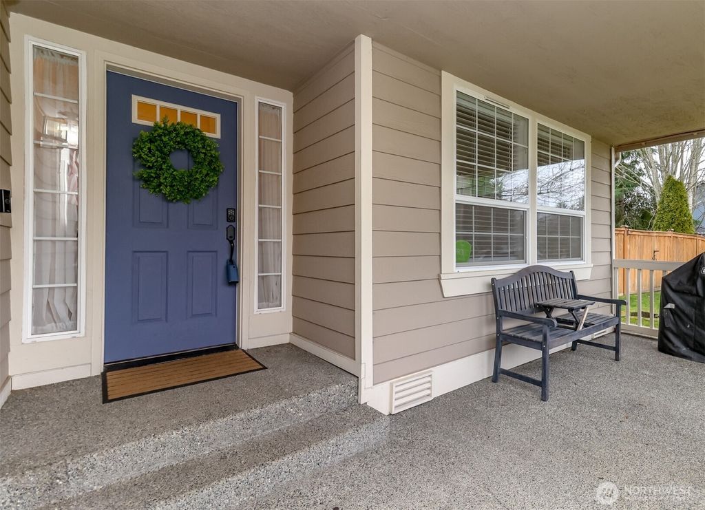 Photo of 12516 204th Avenue Ct E, Bonney Lake, WA 98391 (MLS # 2469032)