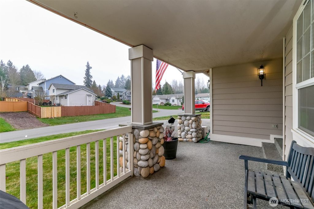 Photo of 12516 204th Avenue Ct E, Bonney Lake, WA 98391 (MLS # 2469032)