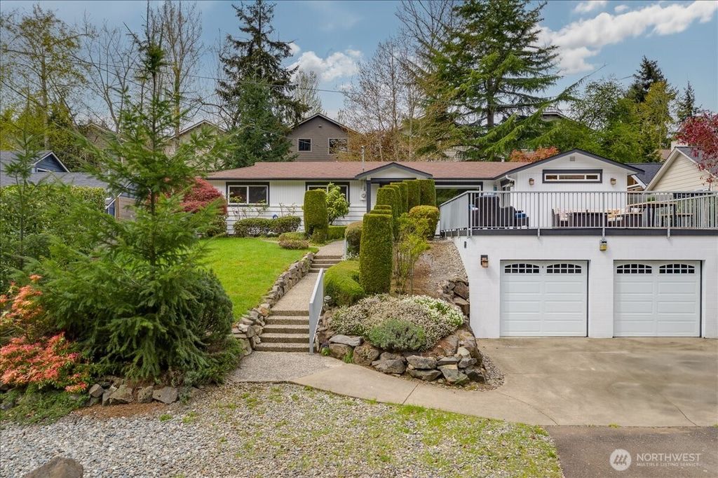 Photo of 14115 75th Avenue NE, Kirkland, WA 98034 (MLS # 2510545)