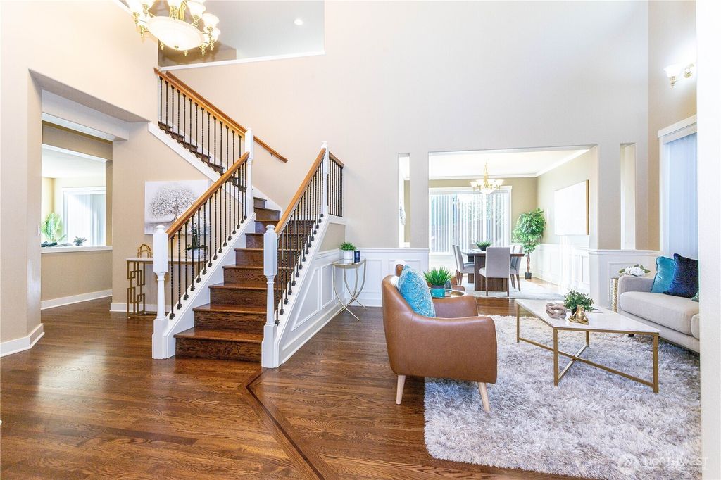 Photo of 11703 SE 246th Place, Kent, WA 98030 (MLS # 2466978)