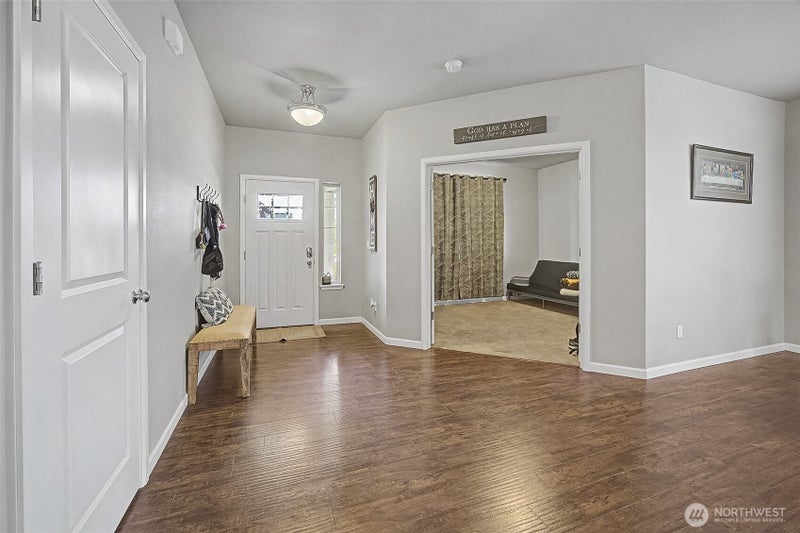 502 Carrier Avenue SW