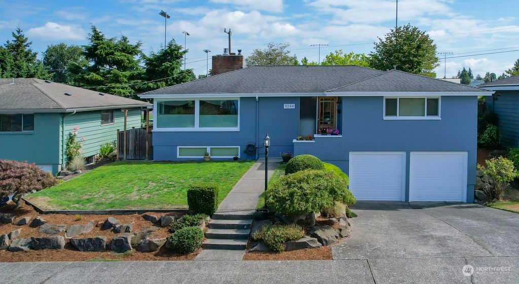 Photo of 9244 20th Avenue NW, Seattle, WA 98117 (MLS # 2158982)