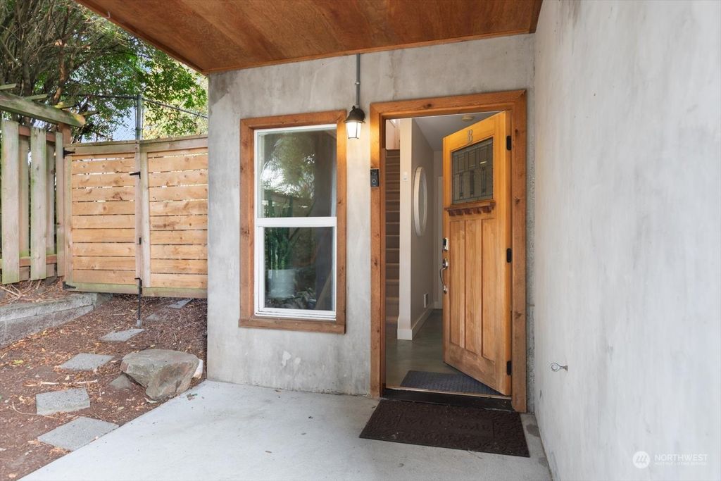 Photo of 214 SW 155th Street #B, Burien, WA 98166 (MLS # 2009454)