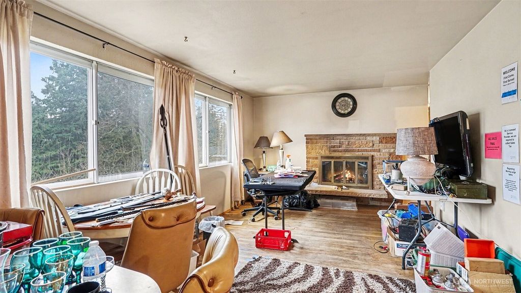 Photo of 29902 26th Avenue S, Federal Way, WA 98003 (MLS # 2472913)