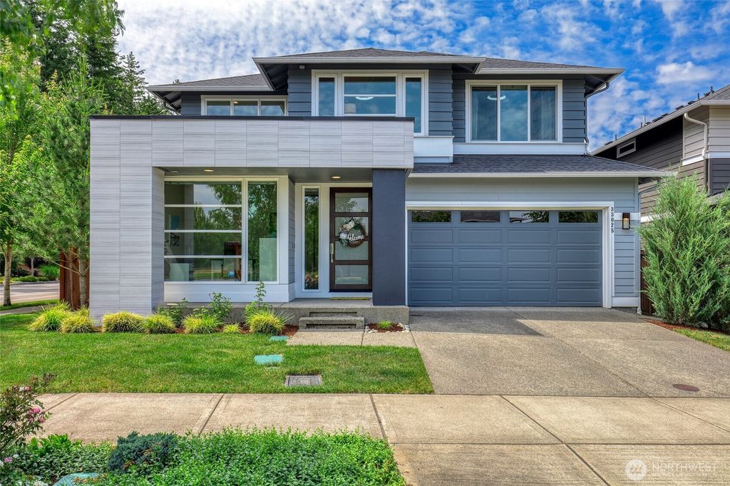 Photo of 33025 Evergreen Avenue SE, Black Diamond, WA 98010 (MLS # 2394522)