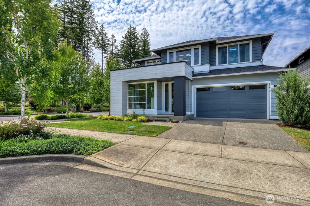 Photo of 33025 Evergreen Avenue SE, Black Diamond, WA 98010 (MLS # 2394522)