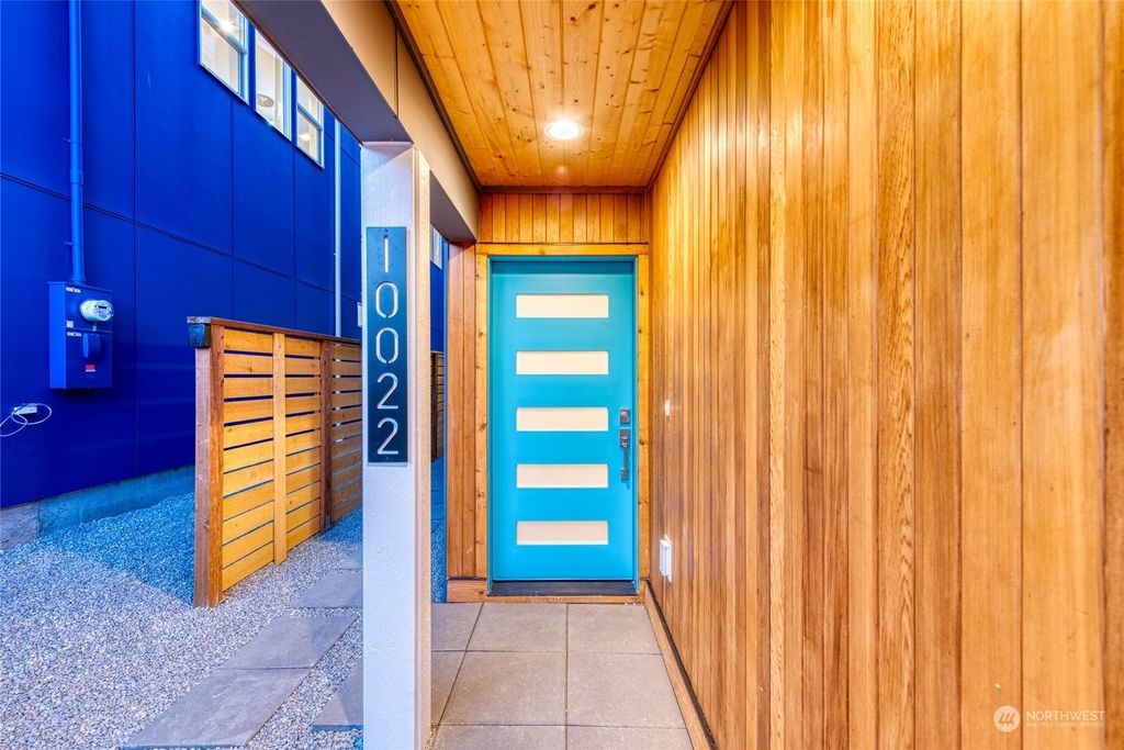 Photo of 10022 21st Avenue SW, Seattle, WA 98146 (MLS # 2193597)