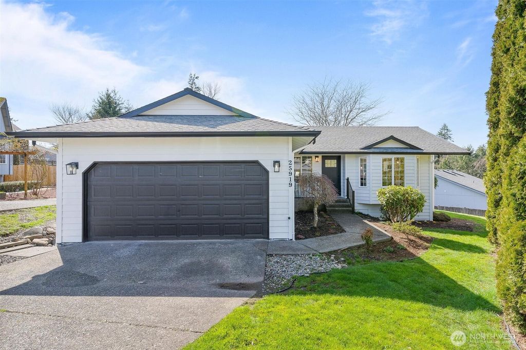 Photo of 25919 201st Court SE, Covington, WA 98042 (MLS # 2349410)