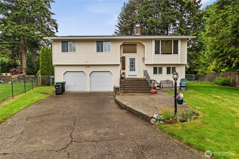 Photo of 4406 Montclair Drive SE, Lacey, WA 98503 (MLS # 2525870)
