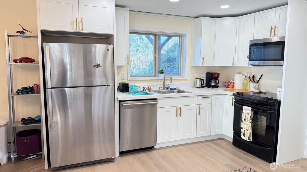 Photo of 4422 108th Avenue E, Edgewood, WA 98372 (MLS # 2505961)