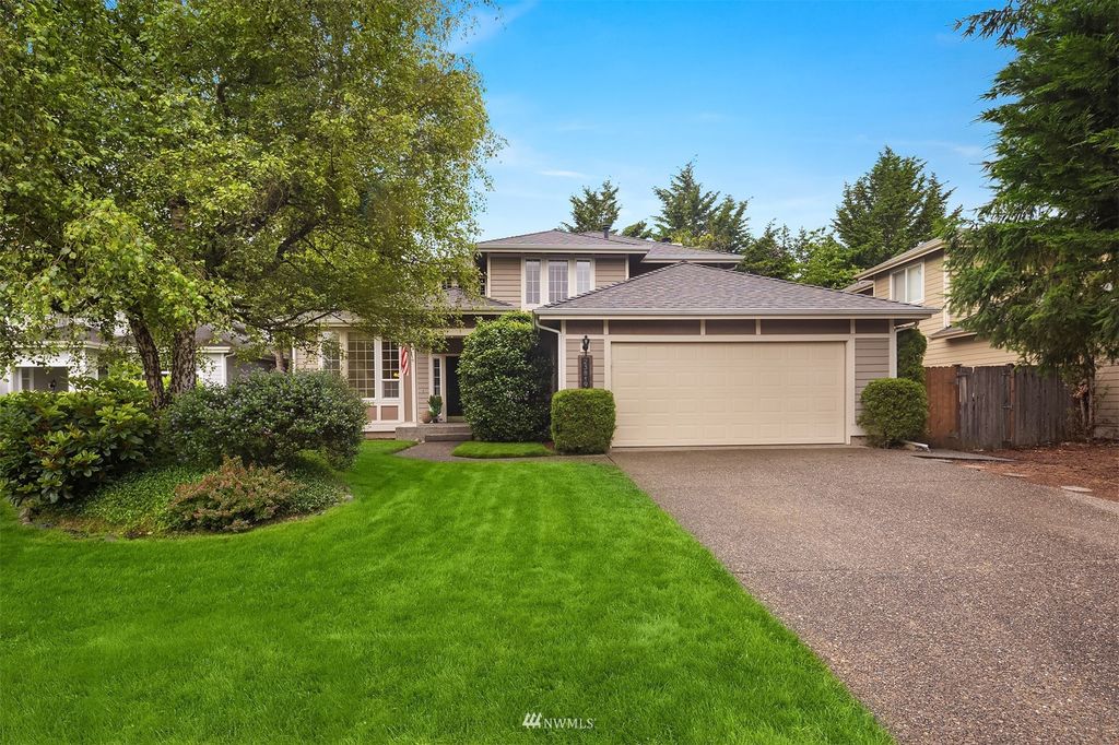 Photo of 23819 SE 247th Place, Maple Valley, WA 98038 (MLS # 1963969)