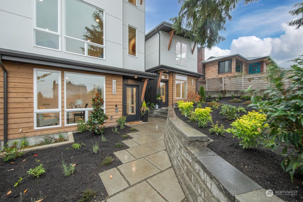 Photo of 6710 36th Avenue SW #B, Seattle, WA 98126 (MLS # 2014035)