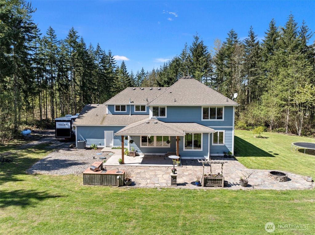 Photo of 39603 18th Avenue S, Roy, WA 98580 (MLS # 2506673)