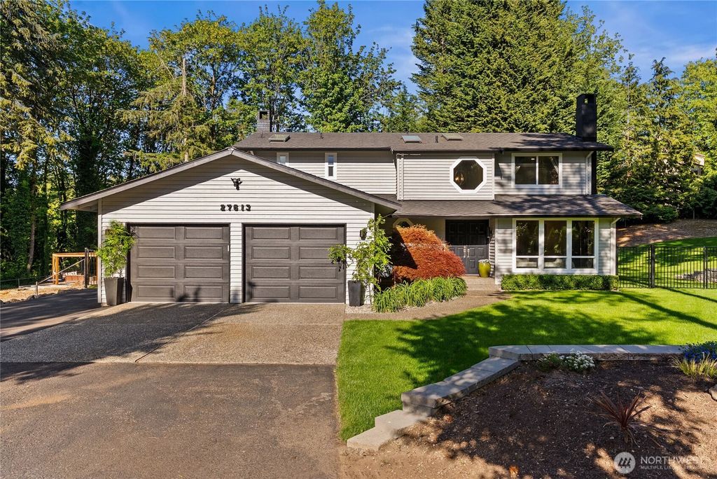 Photo of 27613 188th Place SE, Kent, WA 98042 (MLS # 2523635)