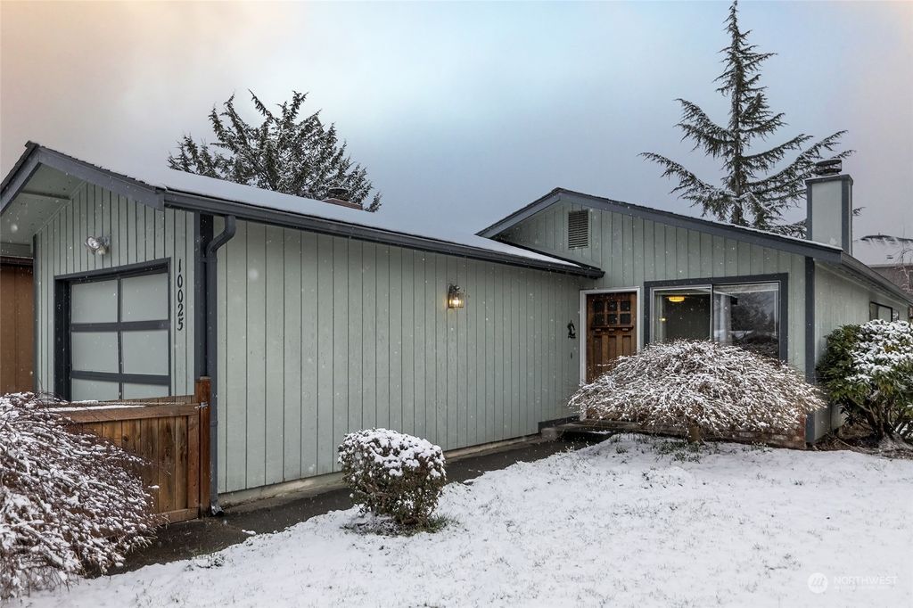 Photo of 10025 54th Drive NE, Marysville, WA 98270 (MLS # 2331139)