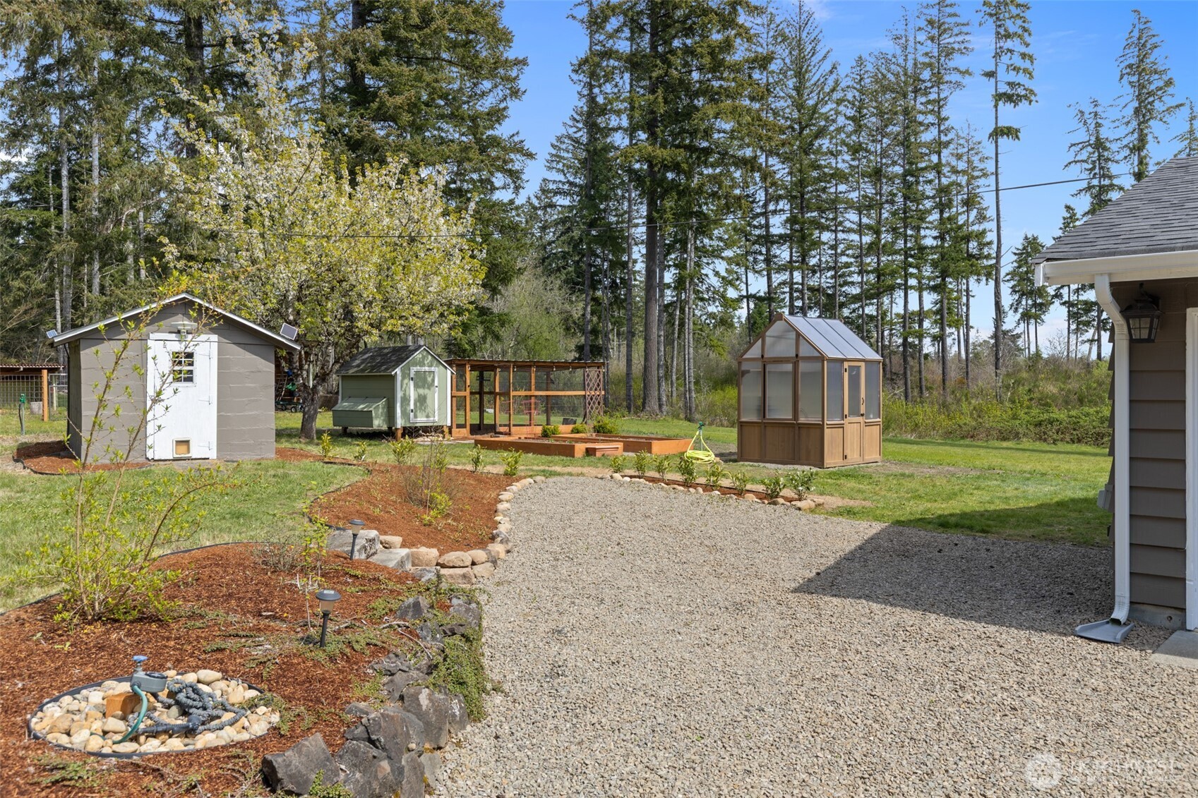 400 E North Mason School Road