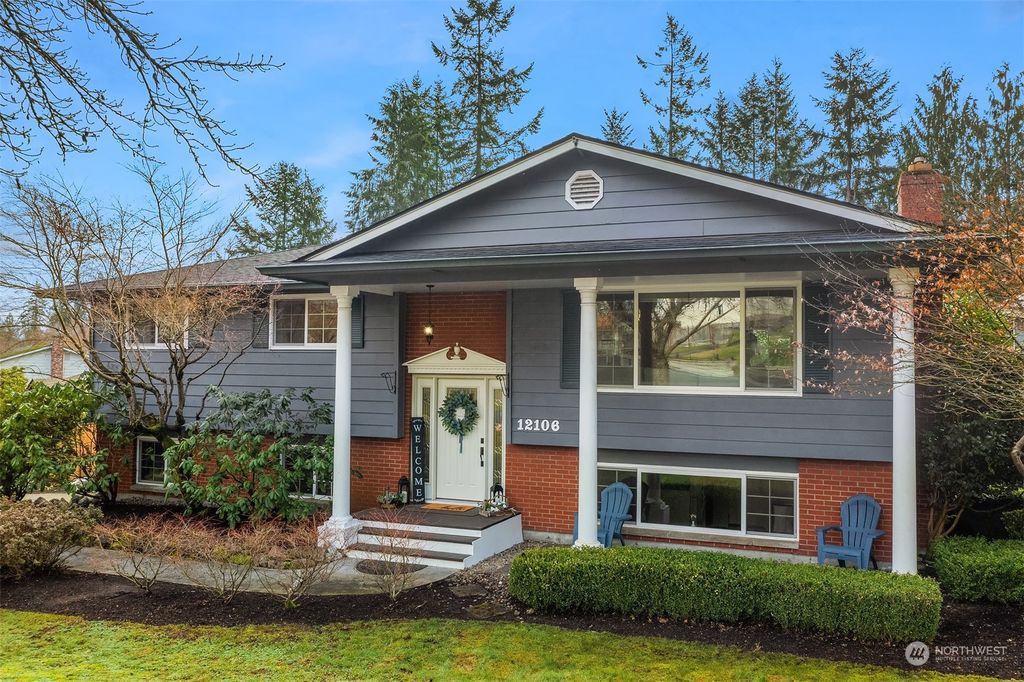 Photo of 12106 11th Place SE, Lake Stevens, WA 98258 (MLS # 2197901)