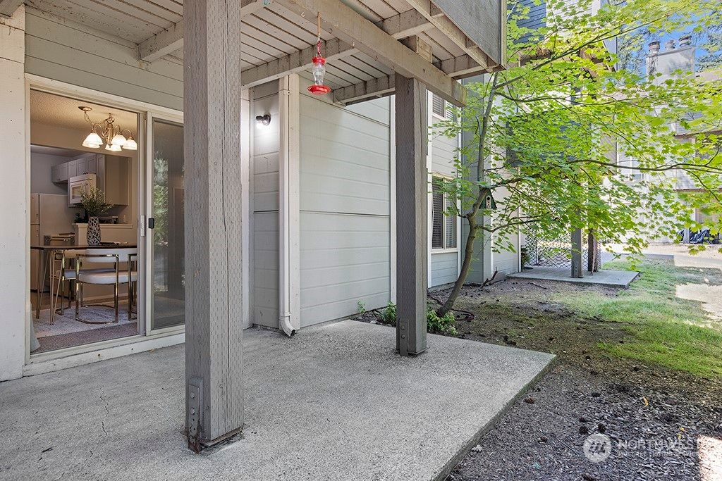 Photo of 34012 1st Place S #B, Federal Way, WA 98003 (MLS # 2135872)