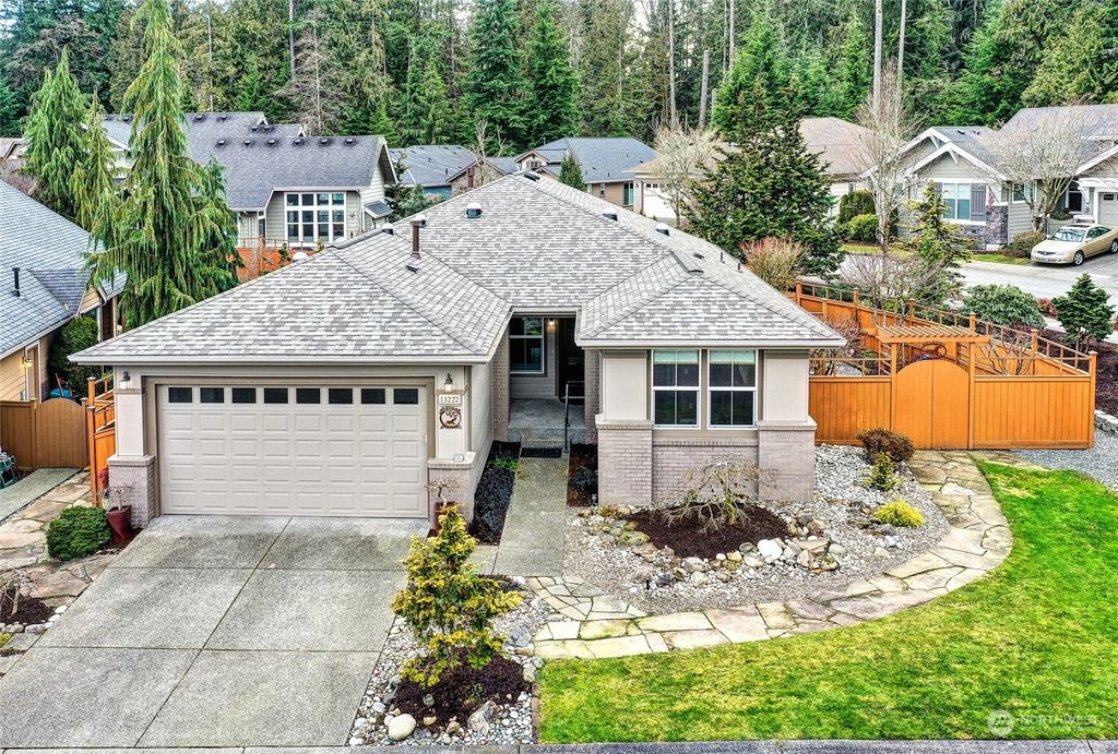 Photo of 13222 228th Place NE, Redmond, WA 98053 (MLS # 2034758)