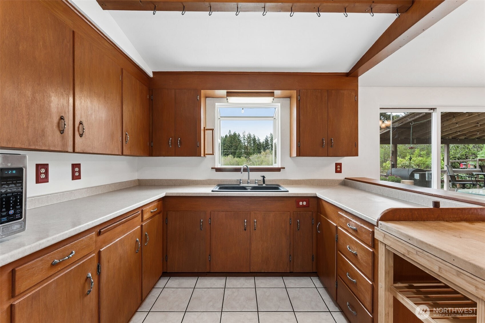 10410 SE Southworth Drive