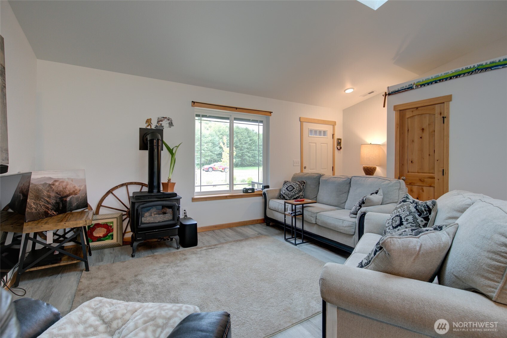 850 Geissler Road