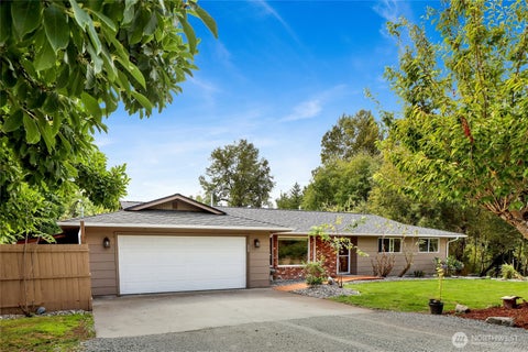Photo of 18686 Jolly Road, Burlington, WA 98233 (MLS # 2577841)
