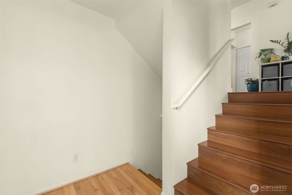 Photo of 6895 Holly Park Drive S, Seattle, WA 98118 (MLS # 2502982)