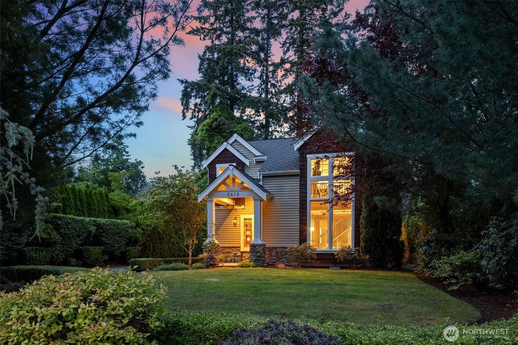 Photo of 2416 96th Avenue NE, Clyde Hill, WA 98004 (MLS # 2529501)