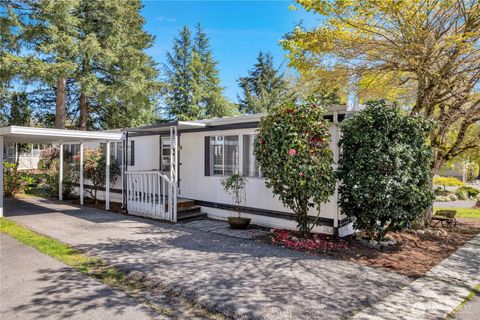 18425 NE 95th Street Unit 146, Redmond, WA 98052 - MLS#: 2362120