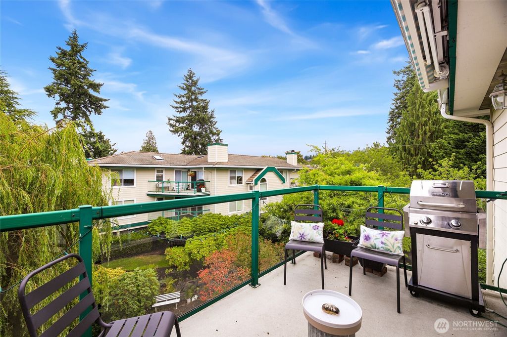 Photo of 603 7th Avenue N #A301, Edmonds, WA 98020 (MLS # 2418231)