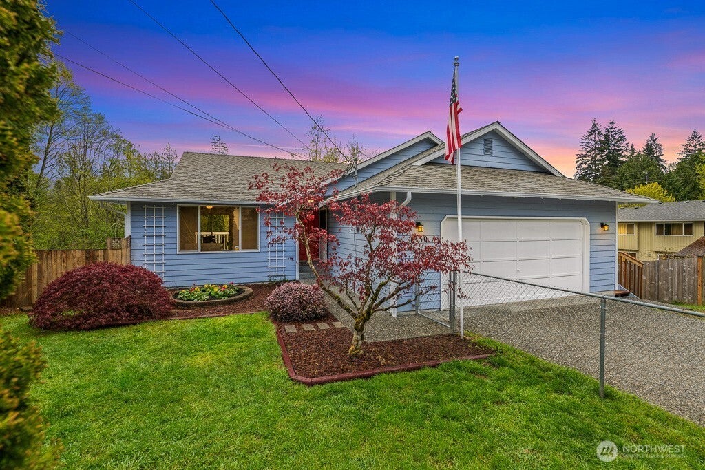 Photo of 1930 75th Street SE, Everett, WA 98203 (MLS # 2579465)