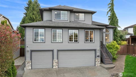 Photo of 4714 118th Place SE, Everett, WA 98208 (MLS # 2544397)