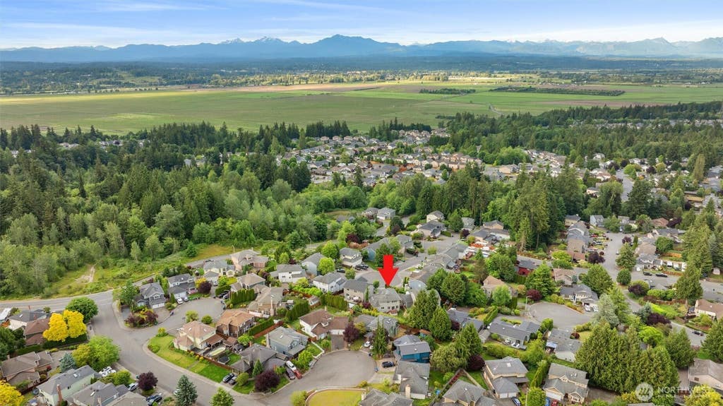 Photo of 4714 118th Place SE, Everett, WA 98208 (MLS # 2544397)