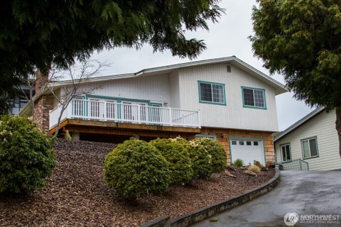 Photo of 8061 Chinook Way, Birch Bay, WA 98230 (MLS # 2568315)