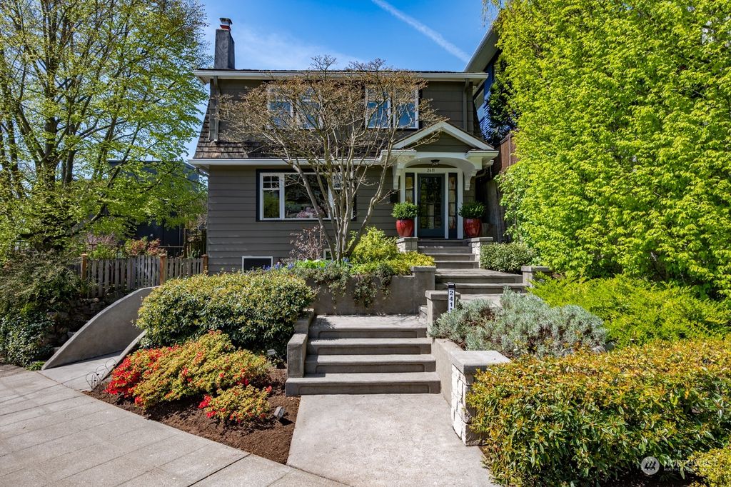 Photo of 2411 Westview Drive W, Seattle, WA 98119 (MLS # 2064288)