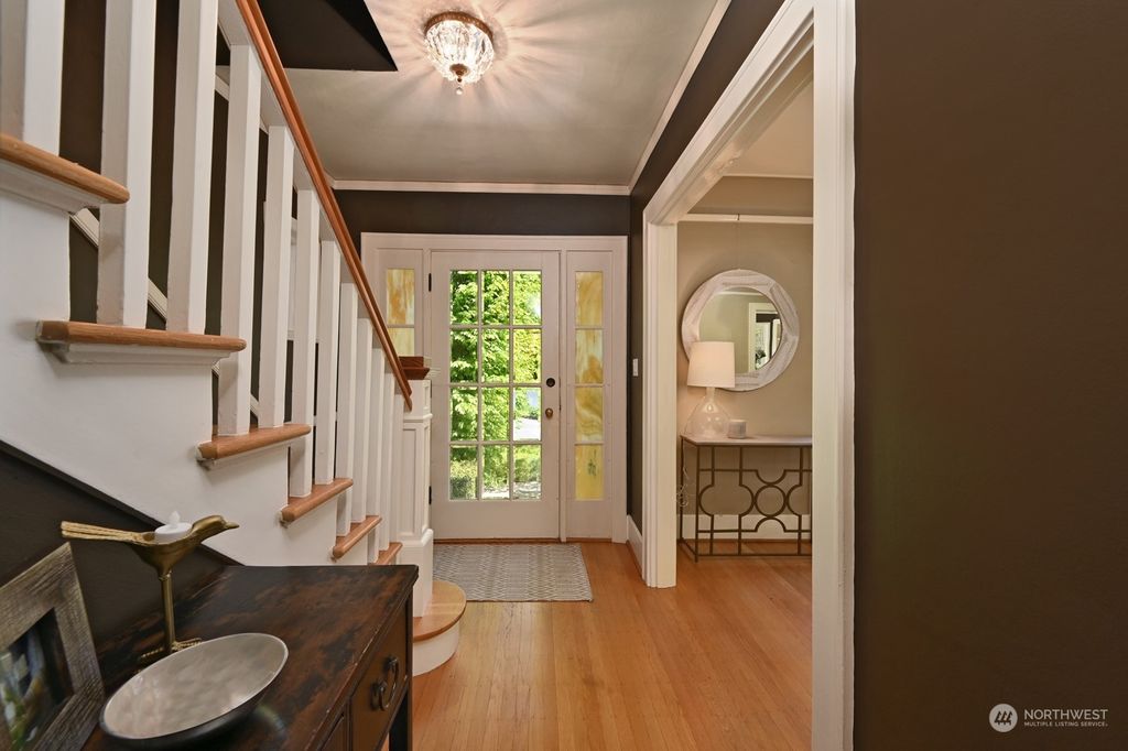 Photo of 2411 Westview Drive W, Seattle, WA 98119 (MLS # 2064288)