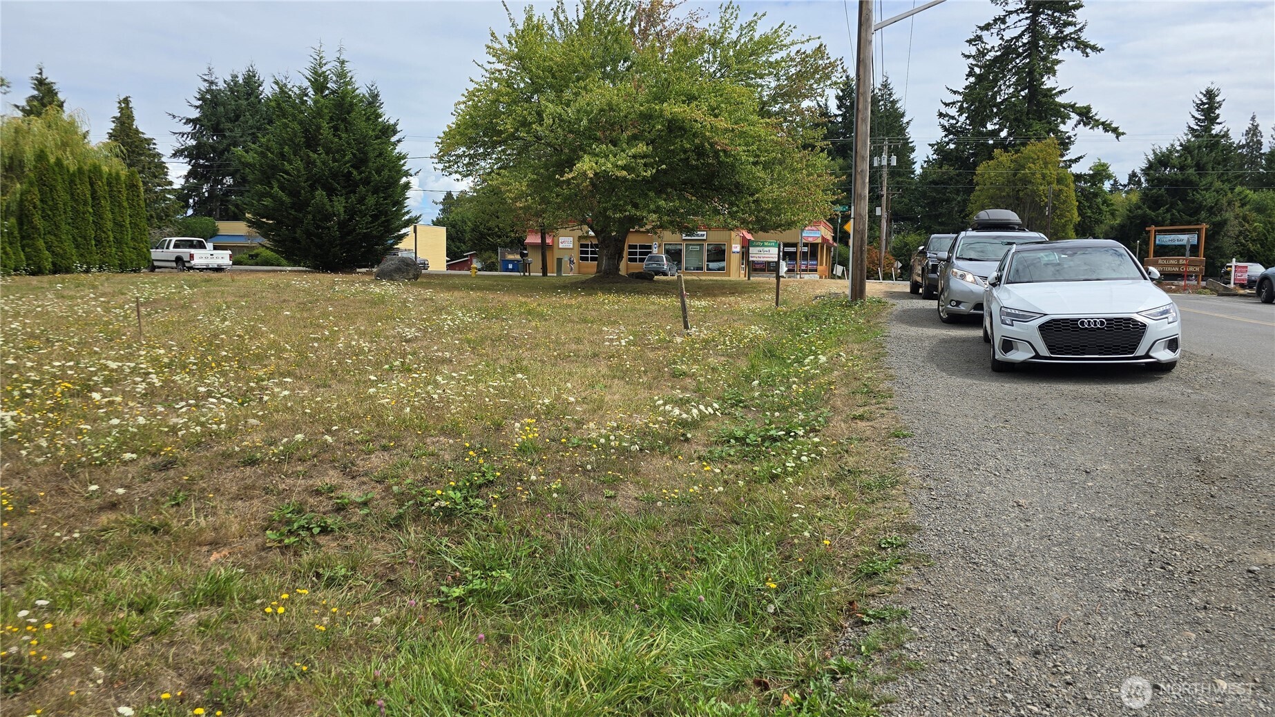 10320 NE Valley Road