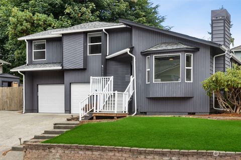 Photo of 5120 SW 326th Street, Federal Way, WA 98023 (MLS # 2140179)