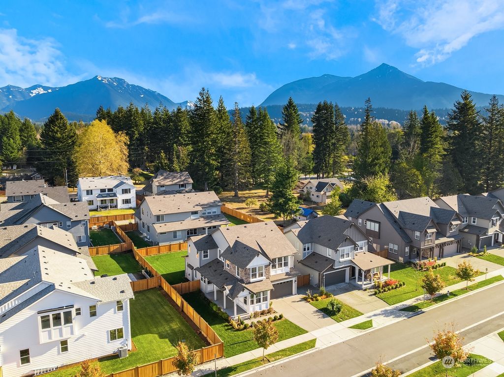 Photo of 1608 Canyon Avenue SE, North Bend, WA 98045 (MLS # 2033907)