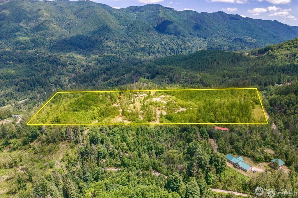 Photo of 35022 SE 332nd Street, Ravensdale, WA 98051 (MLS # 2489987)