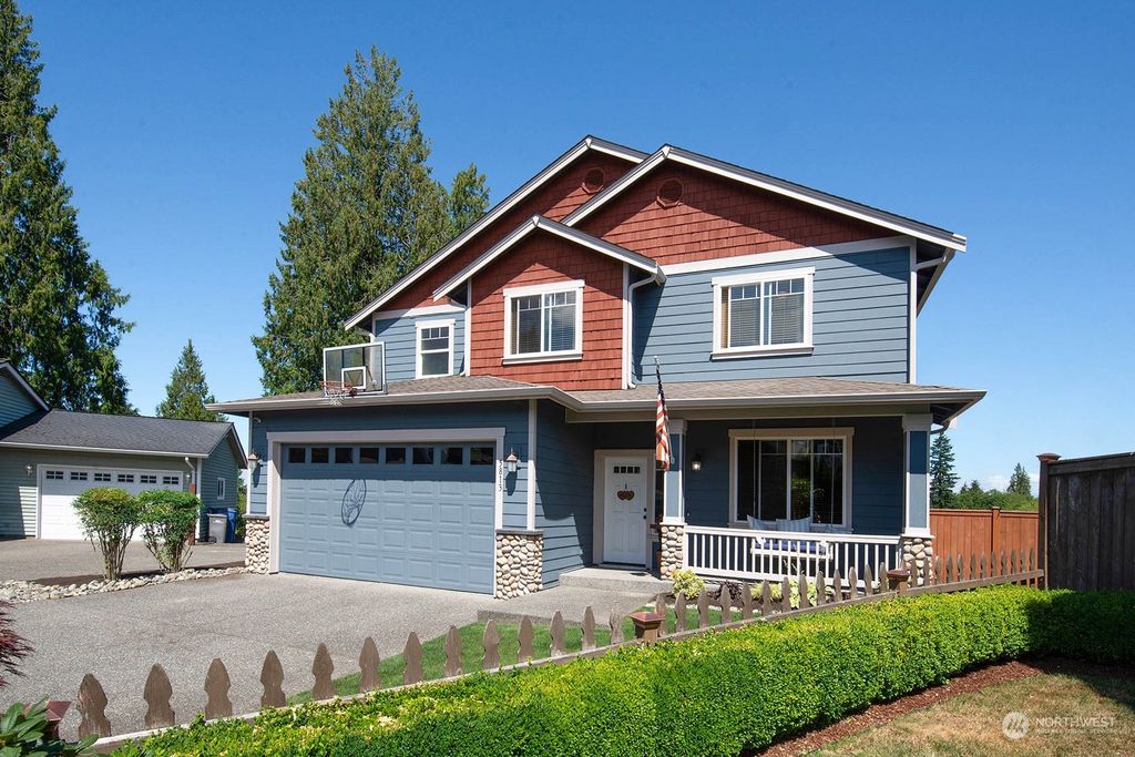 Photo of 5813 123rd Place SE, Snohomish, WA 98296 (MLS # 2293093)