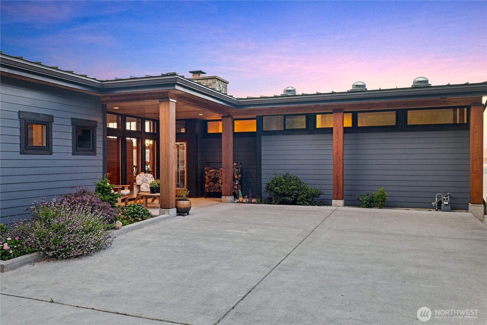 321 East Park Drive